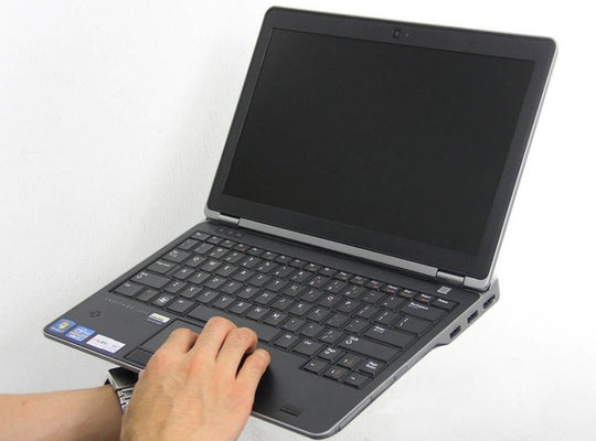 Second hand for dell E6220 Laptop i5 cpu 4g ram high profile with 320gb hdd can work for alldata auto repair software